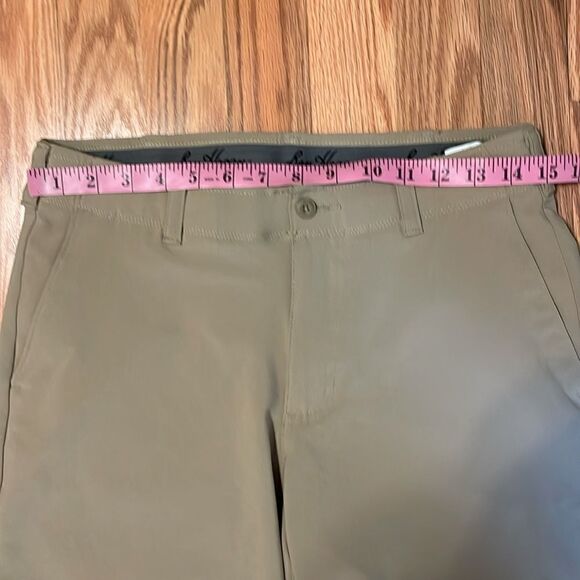 Men’s Ben Hogan Golf comfort Shorts, Khaki, 30 - Picture 2 of 6